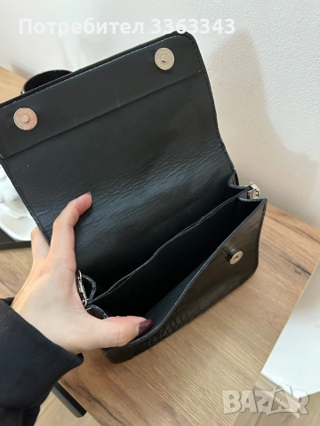 Черна чанта, снимка 6 - Чанти - 53483190