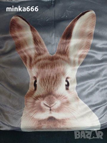 Декоративна прюшена възглавничка, снимка 3 - Декорация за дома - 53094943