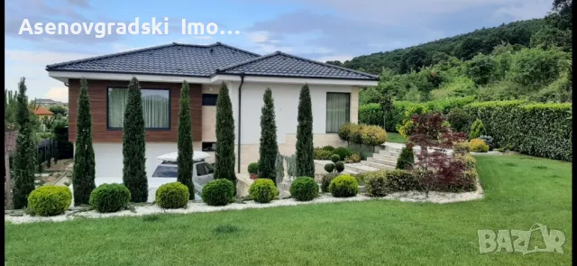 Продавам луксозна къща с двор в Марково!, снимка 1