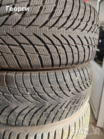 2бр.зимни гуми 215/55/17 Nokian, снимка 7 - Гуми и джанти - 52242478