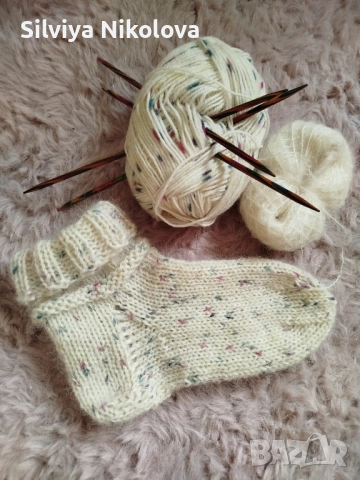 Красиви плетени чорапи , снимка 2 - Дамски чорапи - 51868302