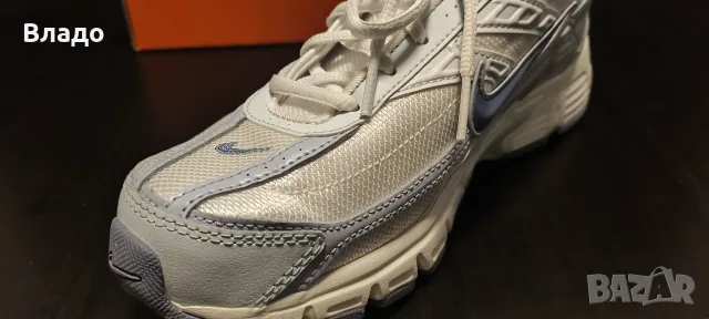 Дамски маратонки Nike, снимка 3 - Маратонки - 55940564