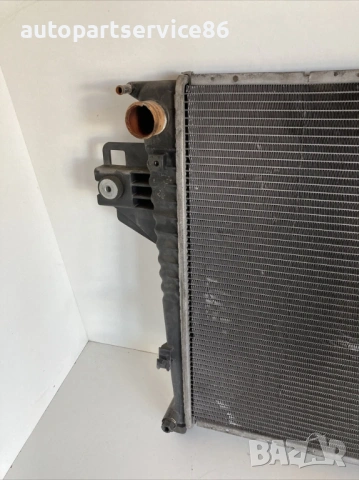Радиатор за вода за охлаждаща течност за Jeep Cherokee 3.7 (2005), снимка 2 - Части - 53569226