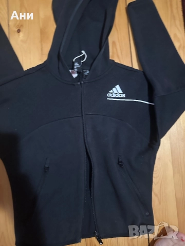 Адидас суичър 10-12г152 ръст, снимка 2 - Детски анцузи и суичери - 52978588