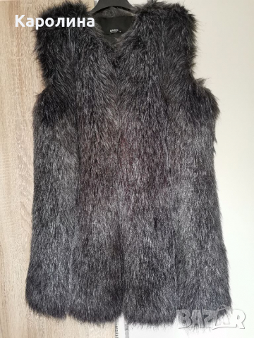 Дамски елек с косъм, снимка 2 - Елеци - 36297013