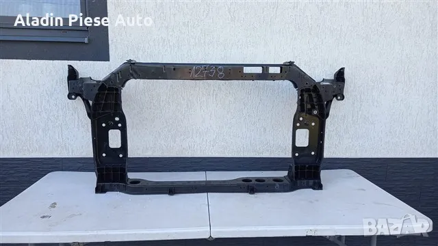 Дебелач за преден панел Kia Sportage година 2016 2017 2018 2019 2020 2021 Бензин Дизел 