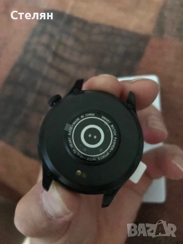 Продавам Смарт часовник, снимка 4 - Смарт гривни - 50566192