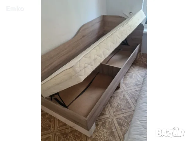 Единично легло с матрак 82×190 см и повдигащ механизъм, снимка 3 - Спални и легла - 55968328