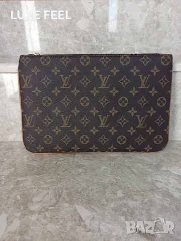 Louis Vuitton ⚜️Мъжки Клъч , снимка 3 - Чанти - 56275782