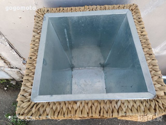 Градински цветарник вятърна мелница , снимка 17 - Декорация за дома - 40080218