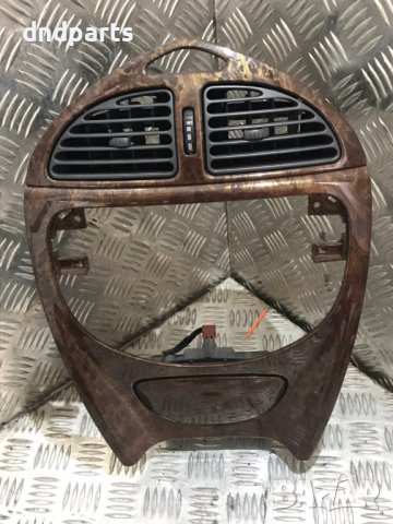 Централна конзола за Citroen C5, 2001г.