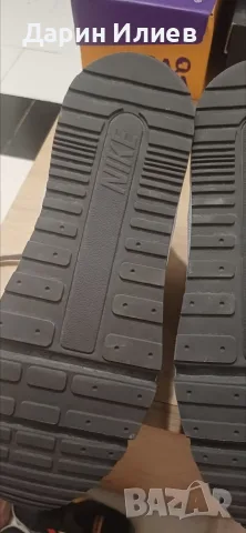 маратонки на марката Nike , снимка 4 - Маратонки - 56087778