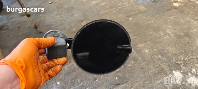 Капачка резервоар Opel Vectra C 3.0 CDTI Z30DT 3.0 CDTI V6 - 184к.с