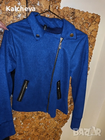 Дамско велурено късо яке , снимка 2 - Якета - 52977168