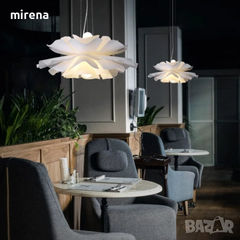 Топъл романтичен полилей акрилен, форма на венчелистче, креативно 220, снимка 3 - Лампи за таван - 52122611