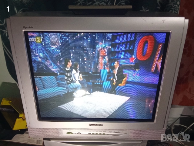 Телевизор Panasonic, снимка 2 - Телевизори - 52497403