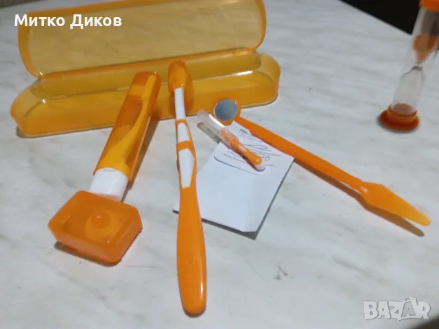 Комплект марков за чистене на зъби четки конци и другии калъф естествена кожа за четка