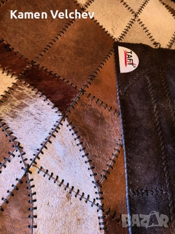 Килим от телешка кожа- пачуърк с лек косъм..., снимка 1