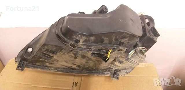 Ford Focus C-Max - оригинален десен фар, снимка 2 - Части - 53659812