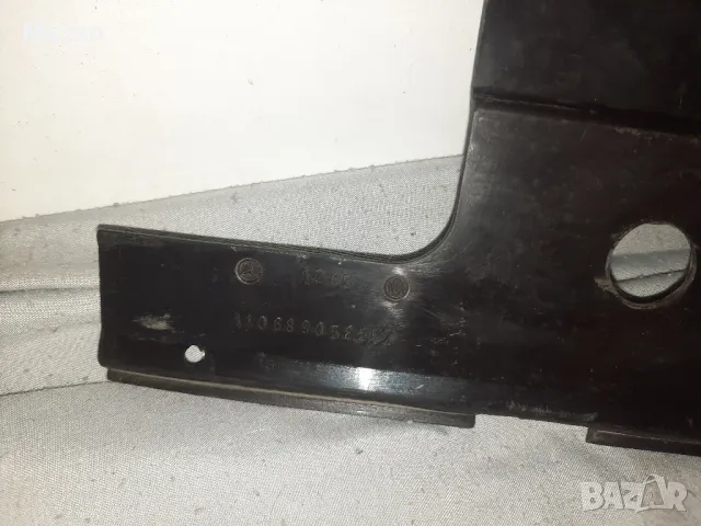 Ретро Ляв панел на таблото с хромирана лента за Мерцедес W110 Mercedes Benz W110  , снимка 7 - Части - 48267769