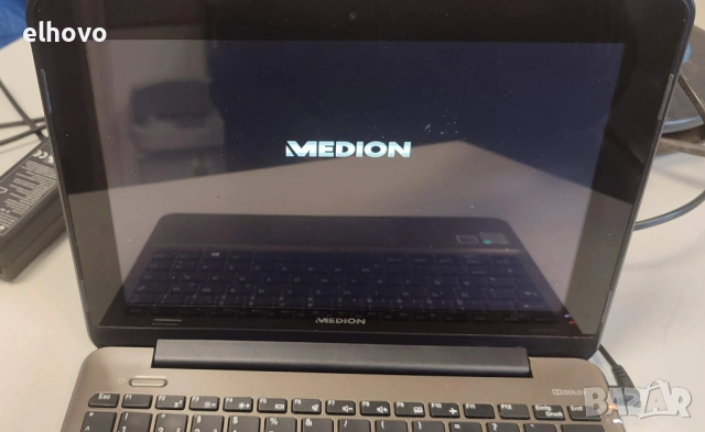 Лаптоп/Нотбук Medion Akoya ML-211004, снимка 2 - Лаптопи за дома - 53338028