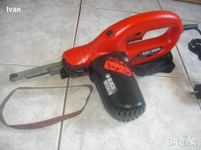 Оригинален Английски 350 Вата-Мини Лентов Шлайф-Електрическа Пила-Black Decker K293E-Почти Нов, снимка 10 - Други инструменти - 36327796