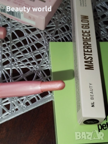 Козметика, сенки, хайлатър..., снимка 8 - Декоративна козметика - 53665341