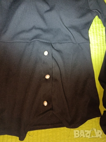 чисто нова блуза, снимка 2 - Блузи с дълъг ръкав и пуловери - 52332290