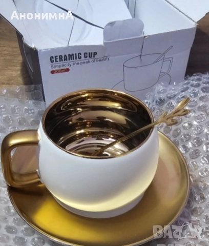 Комплект за чай или кафе в бяло и златно, снимка 3 - Чаши - 51904276