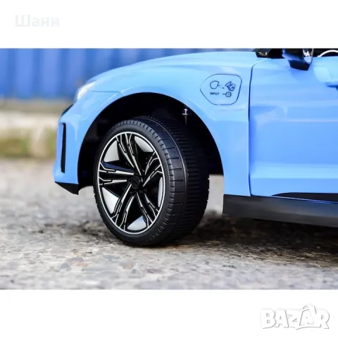 акумулаторна кола audi rs e-tron, снимка 4 - Детски велосипеди, триколки и коли - 50034644