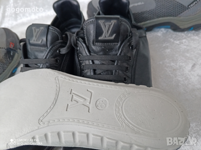 КАТО НОВИ LOUIS VUITTON® ORIGINAL LV TRAINER BLACK LEATHER SNEAKER 39 - 40, снимка 4 - Ежедневни обувки - 44465629