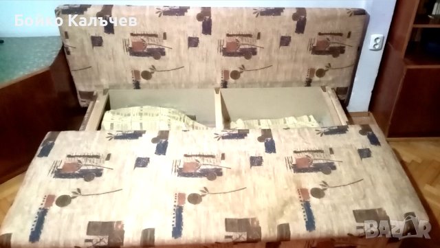 Разтегателен диван 70х195х50см (ШхДхВ) с възглавници и ракла, промазан плат