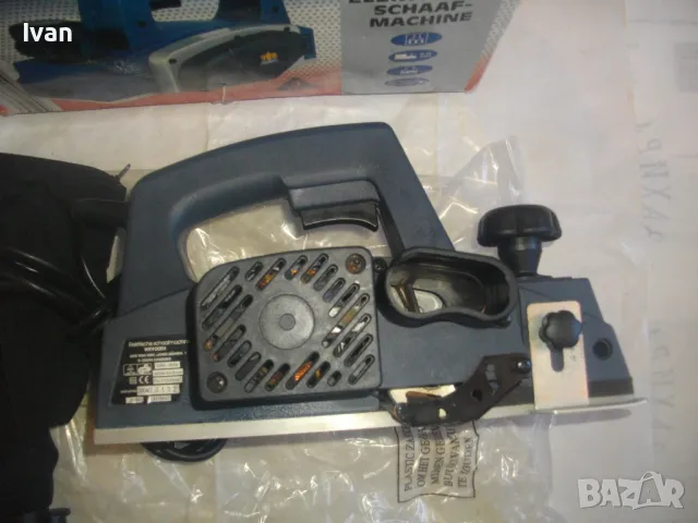 НОВО 900 вата Немско Голямо ЕЛЕКТРИЧЕСКО РЕНДЕ Top Craft Hamburg Germany Ножове 82мм Стружуване 3мм, снимка 15 - Други инструменти - 47690996