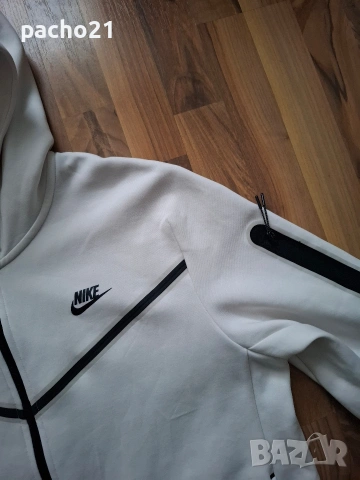 Nike Tech Fleece , снимка 8 - Спортни дрехи, екипи - 53711294
