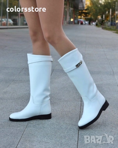 Равни ботуши - бяла кожа с черна подметка - НS22 , снимка 2 - Дамски ботуши - 51742493