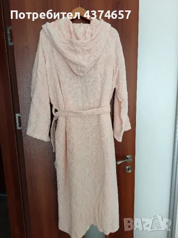 Хавлиен халат за баня, снимка 3 - Хавлиени кърпи - 49192543