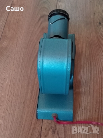 Прожекционен апарат , снимка 5 - Антикварни и старинни предмети - 52296409