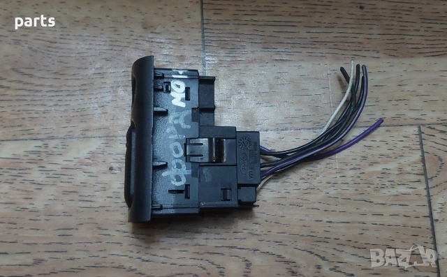 Бутон Подгрев Форд Мондео , снимка 3 - Части - 53657627