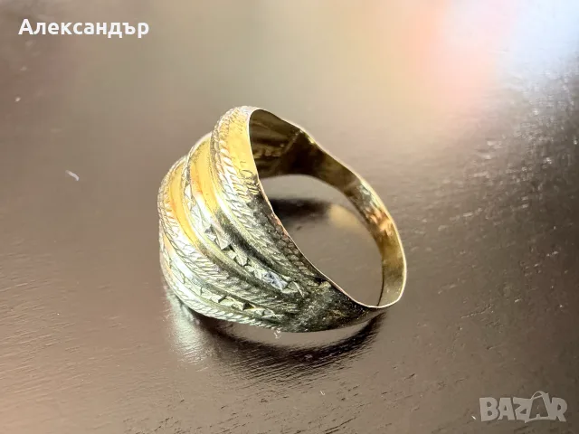 Дамски златен пръстен 2.50 гр., снимка 2 - Пръстени - 56334942