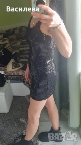 Рокля с пайети. , снимка 3 - Рокли - 52822154