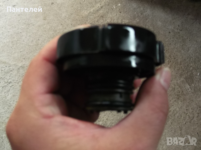 Капачка за казанче за Bmw, снимка 2 - Части - 36340708