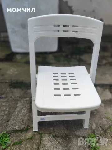 Комплект маса и столове 