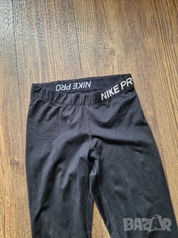 Страхотен дамски клин  NIKE PRO  размер S  , снимка 3 - Клинове - 48659144