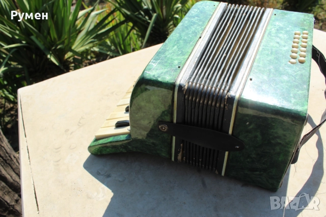 Акордеон - детски, снимка 6 - Антикварни и старинни предмети - 51449170
