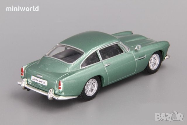Aston Martin DB4 Coupe - мащаб 1:43 на DeAgostini моделът е нов в блистер, снимка 2 - Колекции - 41058667