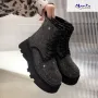 Дамски боти с блестящи камъчета, снимка 2