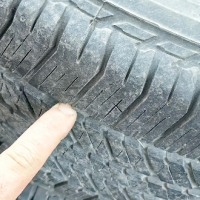 265/65 r17 гуми за джип свалени от нисан патфаиндер , снимка 3 - Гуми и джанти - 44587259