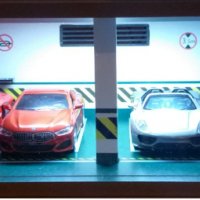 Умалени паркинг модели със светлини (гараж-диорама), снимка 1 - Колекции - 34274823