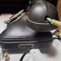 стар бакелитен телефон, снимка 2 - Антикварни и старинни предмети - 44755919