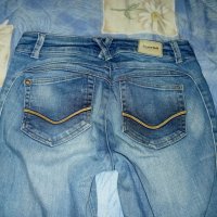 Дънки на tigerhill, снимка 4 - Детски панталони и дънки - 40617124